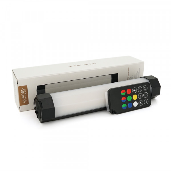 Лампа для кемпінгу LUXCEO P200RGB, 6W, 12 режимів, пульт, корпус-пластик+метал, водостійкий, ip44, вбудований аккум 4000mAh, USB кабель, 6000K, BOX