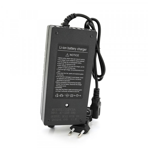 Зарядний пристрій для акумуляторів Li-ion 12V (12,6V), 3S, 3A, штекер Triangle plug (T-tipe/IEC/C13 N+L-)