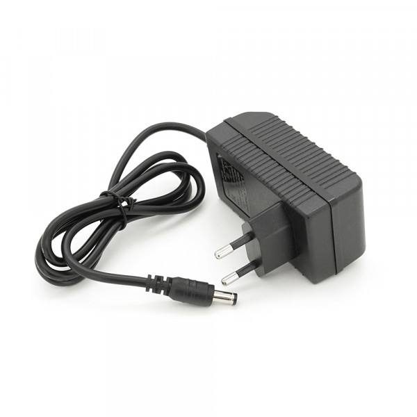Зарядний пристрій для акумуляторів Li-ion 4.2V2.5A,штекер 5.5*2.5,87x46x42mm