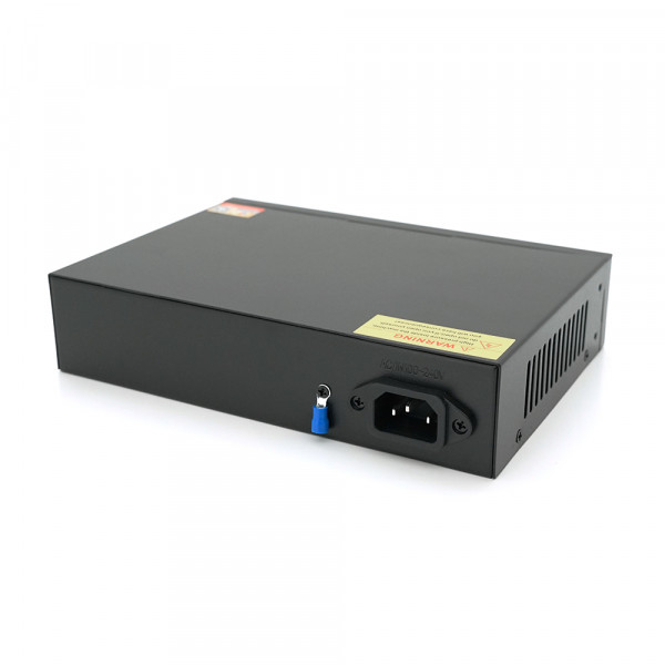 Комутатор POE 48V з 4 портами POE 100Мбіт + 2 порт Ethernet (UP-Link) 100Мбіт, корпус - метал, Black, БП вбудований, Q20