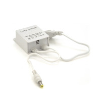 Імпульсний адаптер живлення 12В 2А (24Вт) штекер 5.5/2.5; Plastic Box Mini; IP40; В90/Ш50/Г30мм; кріплення