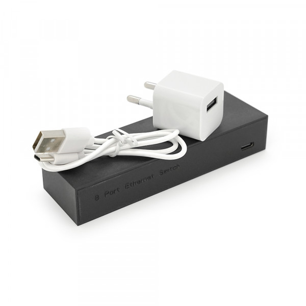 Комутатор UT-SF08, 8 портів Ethernet 10/100 Мбіт/с, USB DC5V0.6A. 120*36*21mm, BOX Q60