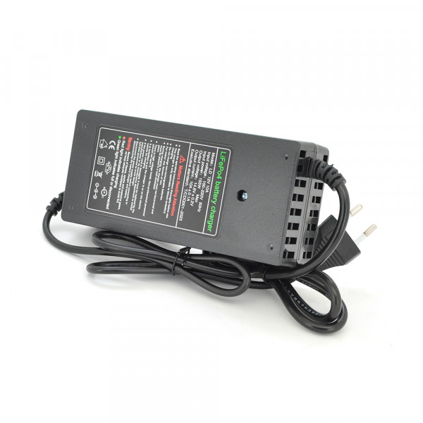 Зарядний пристрій акумуляторів LiFePO4 12V (14.6V), 4S, 10A, штекер 5,5х2,5мм