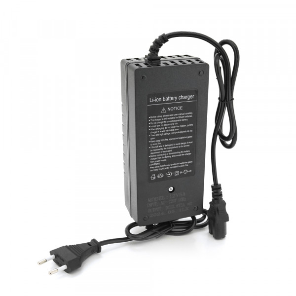 Зарядний пристрій для акумуляторів Li-ion 12V (12,6V), 5A, штекер 3-pin, LED-індикація