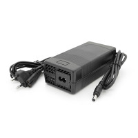 Зарядний пристрій для акумуляторів Li-ion 16,8V,4S,10A, штекер 5,5х2,5мм, 135x55x45mm. 0,5 кг