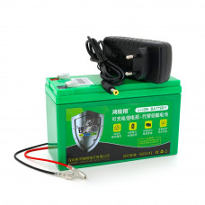 Аккумуляторна батарея літієва 12 V 18A с елементами Li-ion 18650  (150X65X94)  вага 1024 грамм + зарядний пристрій 12,6V 2A