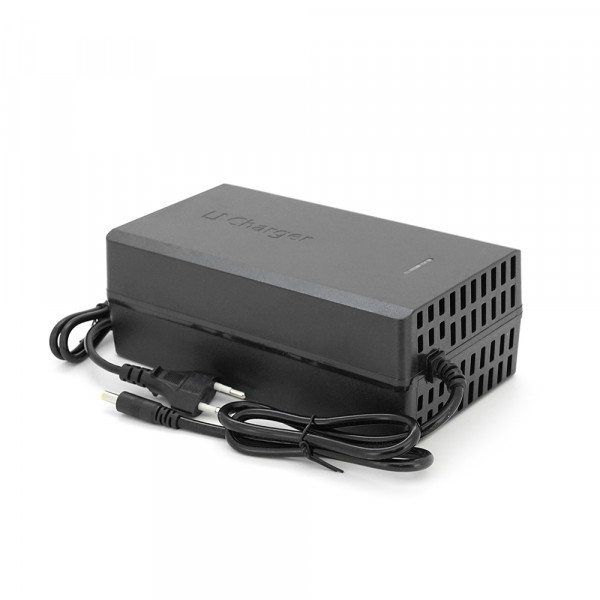 Зарядний пристрій для акумуляторів Li-ion 60V(71,4V),17S,8A,650W, штекер 5.5*2.5,з індикацією,BOX