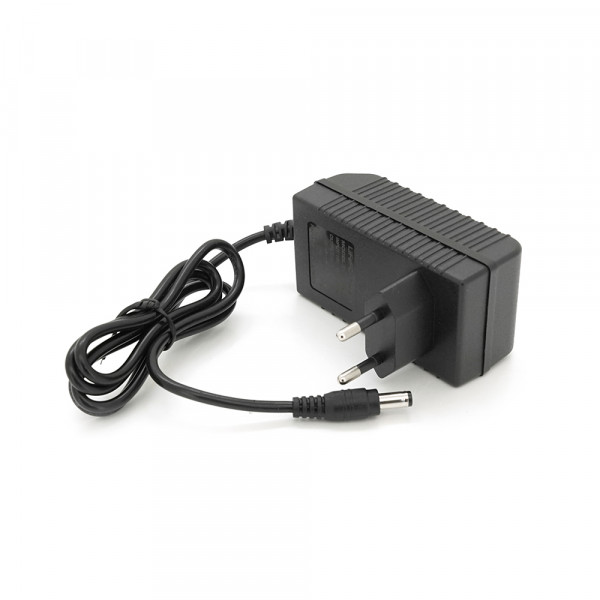 Зарядний пристрій для акумуляторів LiFePo4 12V(14,6V),4S,2A,штекер 5,5,з індикацією,BOX