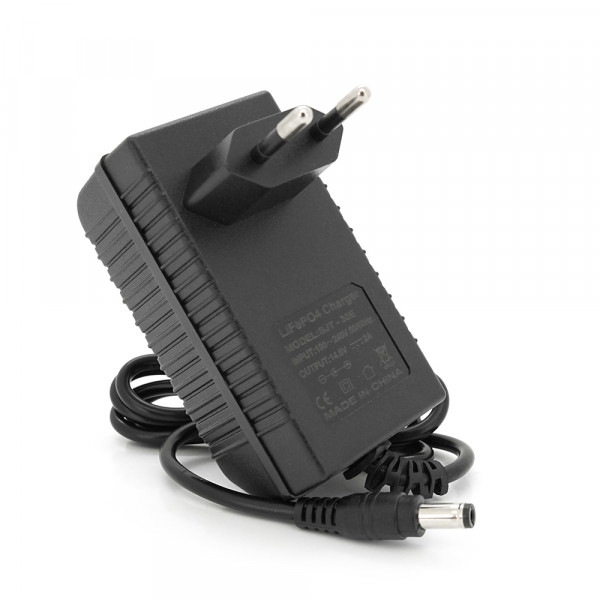 Зарядний пристрій для акумуляторів LiFePo4 12V(14,6V),4S,2A,штекер 5,5,з індикацією,BOX
