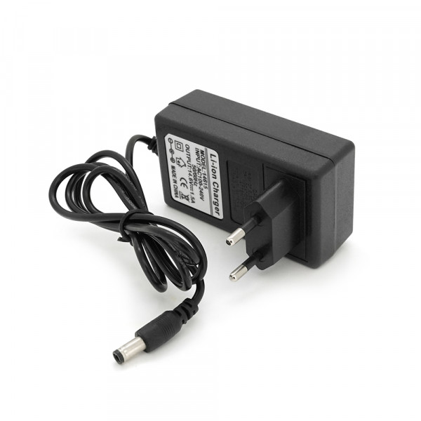 Зарядний пристрій для акумуляторів LiFePo4 12V(14,6V),4S,1.5A,штекер 5,5*2,5,з індикацією,BOX