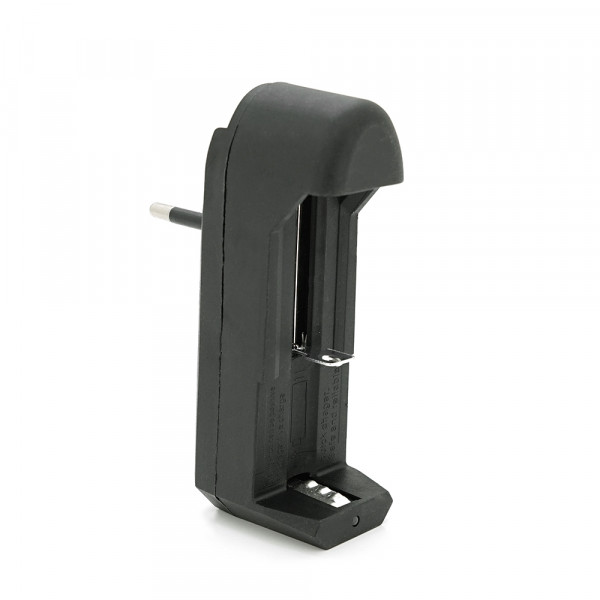Зарядний пристрій універсальний BLC-001A 1AA / 1AAA / 18650, 3.7V / 1000mAh