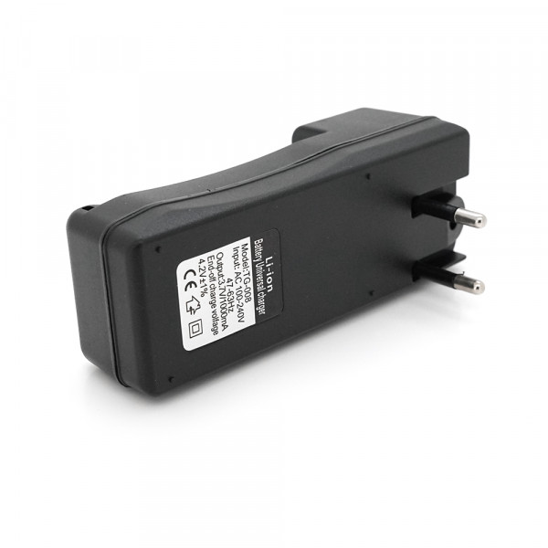 Зарядний пристрій універсальний TG-008 2AA / 2AAA / 18650, 1.2-4.2V / 1000mAh