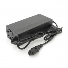 Зарядний пристрій акумуляторів Li-ion 16.8V, 5A, , роз'єм Triangle plug (T-tipe/IEC/C13 N+L-), LED-індикація