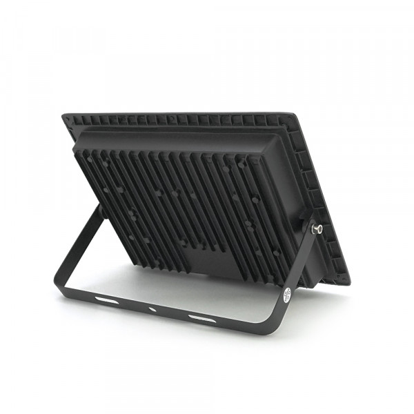 Прожектор VG-100, 100W, IP65, 9000Lm, 6500K, 215*240*30mm, Q20