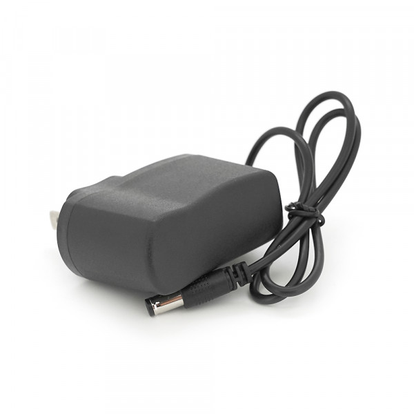 Імпульсний адаптер живлення Voltronic ZND-050-2000 5В 2А штекер 5.5/2.5 довжина 0.5м + перехідник