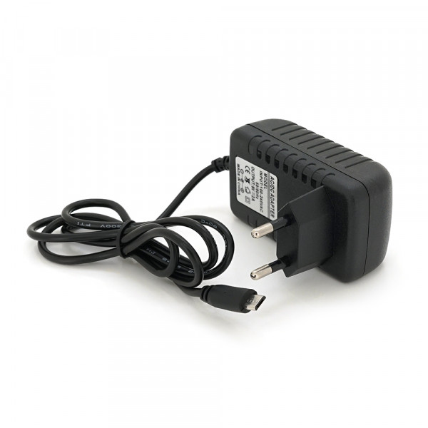 Кабель коаксіальний з живленням RITAR B100-RG690CCA + 2x0.5mm CU, 1,02 мм.CCA, 64x0.12m CCA, 75 Ом, FPE, оболонка 6,91мм чорні PVC, бухта 100м Q4