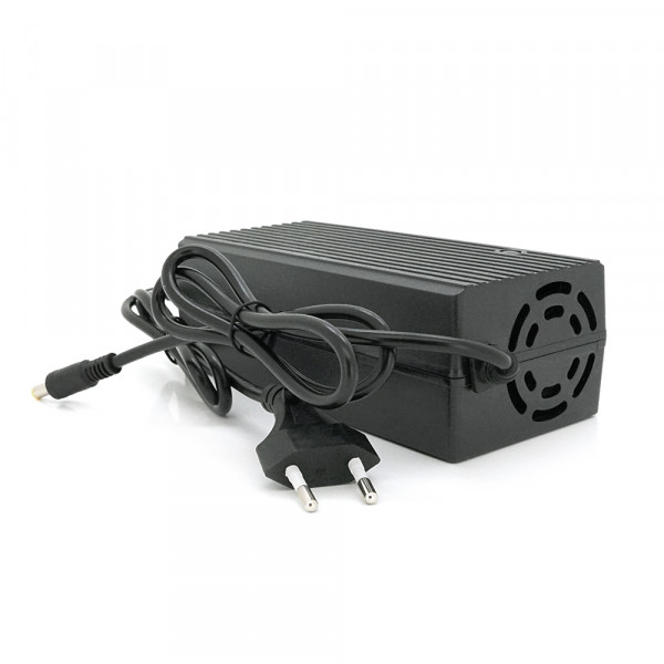 Зарядний пристрій Jinyi для акумуляторів LiFePo4 12V(14,6V),4S,5A,штекер 5.5*2.5,з індикацією,BOX