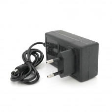 Зарядний пристрій для акумуляторів Li-ion 8.4V2A,штекер 5,5х2,5мм,BOX