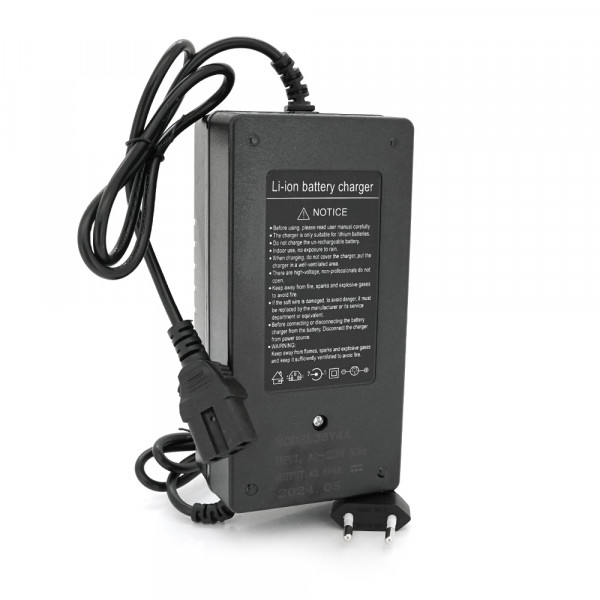 Зарядний пристрій для акумуляторів LiFePo4 36V(43.8V),12S,4A, штекер Triangle plug (T-tipe/C13/IEC). з індикацією. 160x73x45 мм