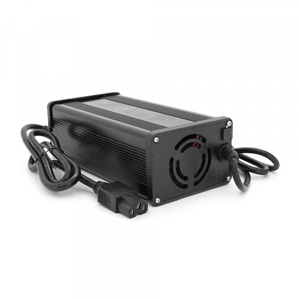 Зарядний пристрій Jinyi для акумуляторів LiFePo4 60V(73V),20S,15A,штекер Triangle plug (T-tipe/C13/IEC),з індикацією,BOX