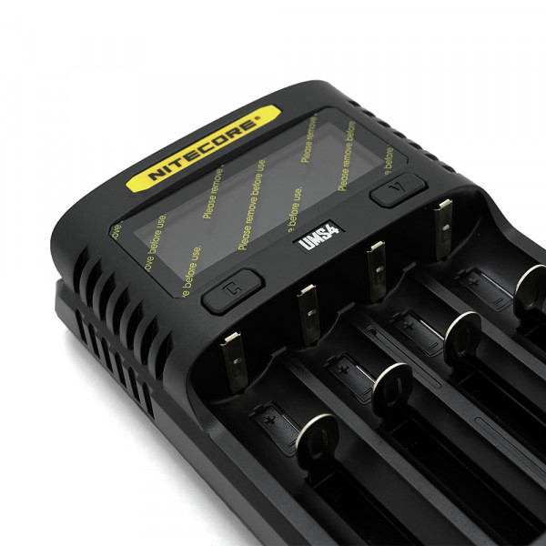 Зарядний пристрій універсальний Nitecore Digicharger UMS4, 4 канали, LCD дисплей, підтримує Li-ion, Ni-MH і Ni-Cd AA (R6), ААA (R03), С (R14)