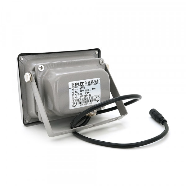 Прожектор спрямований з сутінковим датчиком YOSO 12V 8W, 6LED, IP66, кут огляду 60 °,робоча відстань до 30м, 113*84*86мм, BOX