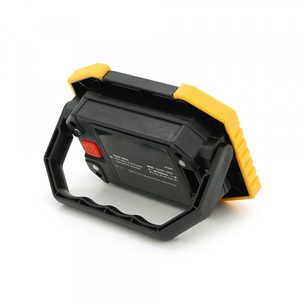 Ліхтар-прожектор CAT CT3540, 500LM, 2 режими, живлення від 4*АА, Blister