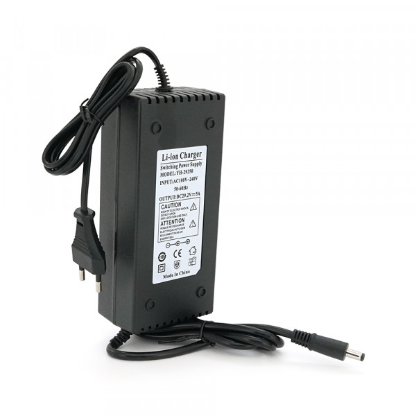 Зарядний пристрій для акумуляторів LiFePO4 24V(29,2V),8S,5A, штекер 5,5*2,5, з індикацією, 154x70x44mm